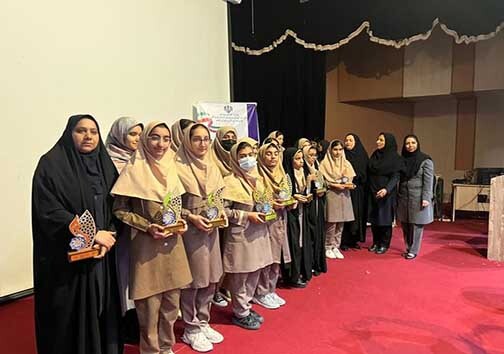 &nbsp;تجلیل ۱۵۱ دانش آموز قشمی برگزیده جشنواره های علمی پژوهشی