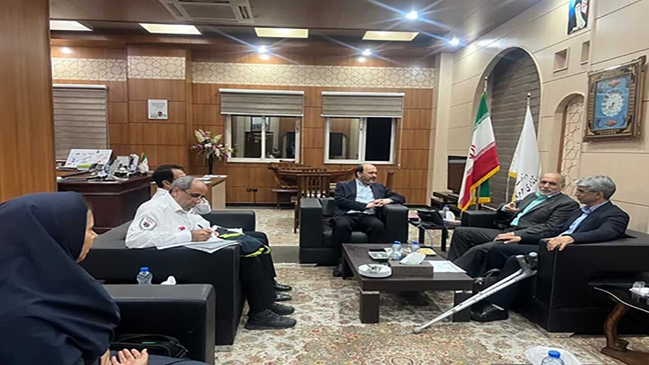 دیدار  رییس سازمان اورژانس کشور  با استاندار هرمزگان