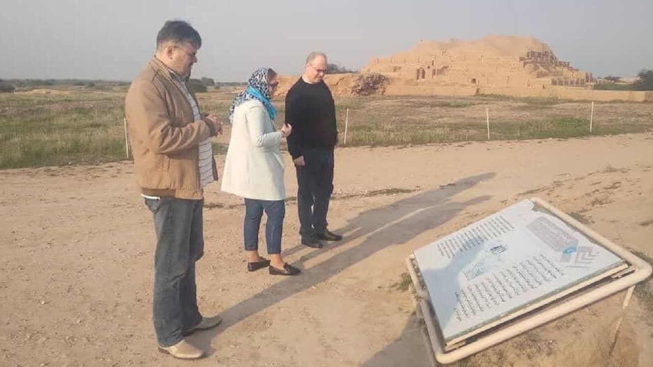 سفر غیر رسمی سفیر «بلاروس» به  شهر باستانی شوش