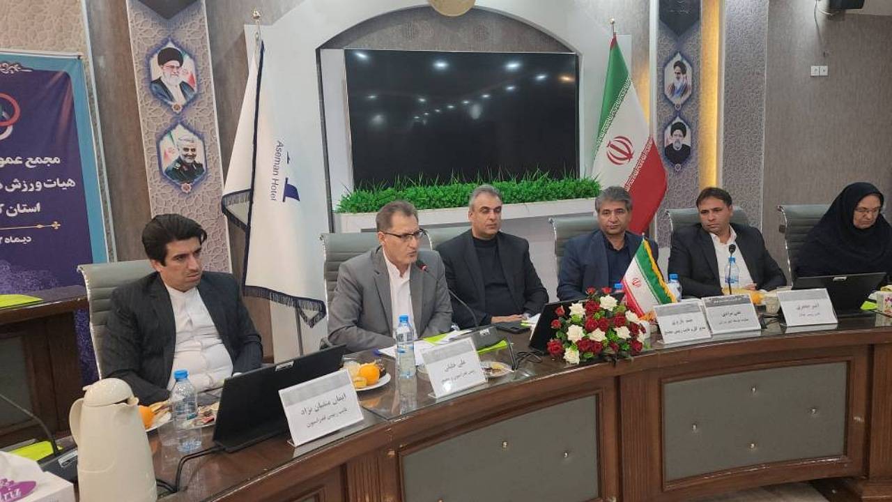 مسابقات گل کوچک محلات برگزار می‌شود
