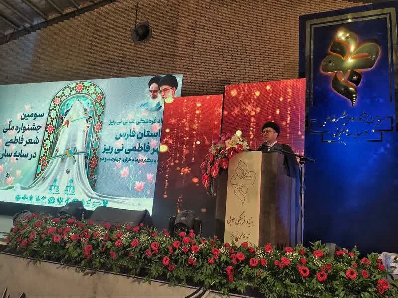 باید در عمل ثابت کنیم که به سیره و منش حضرت زهرا (س) پایبند هستیم 