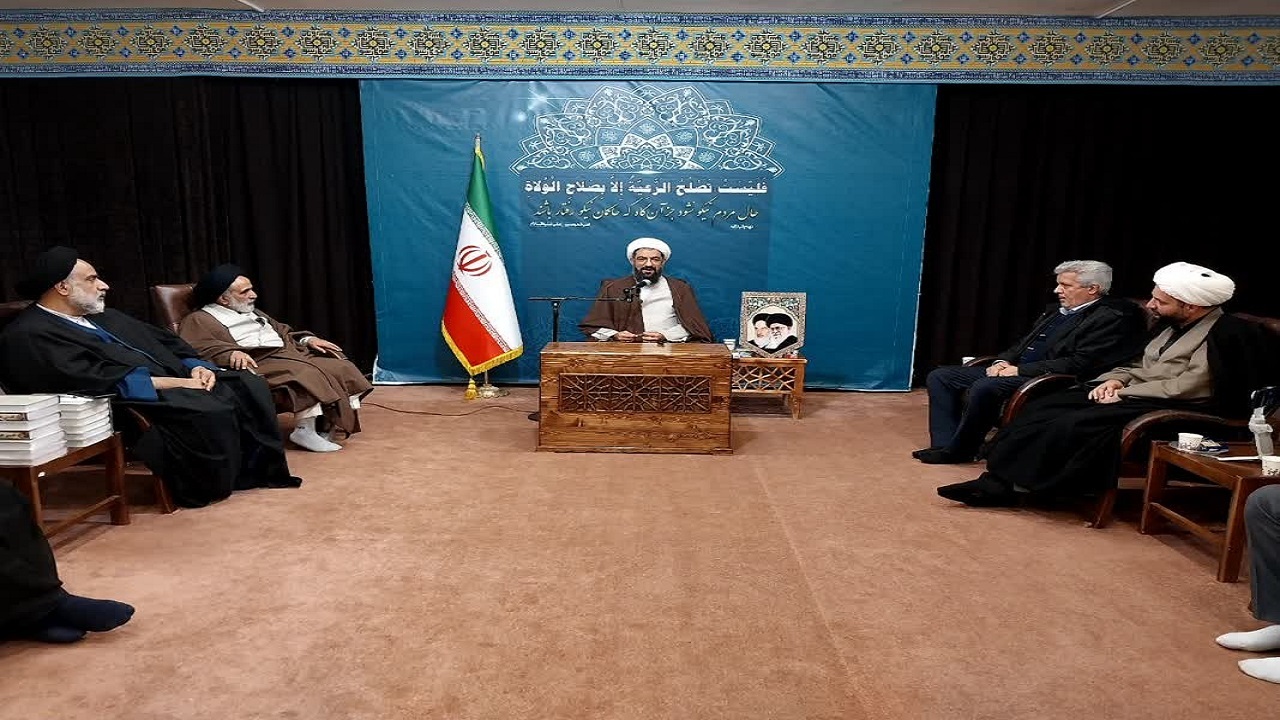 حفظ منابع آب و خاک واجب دینی است