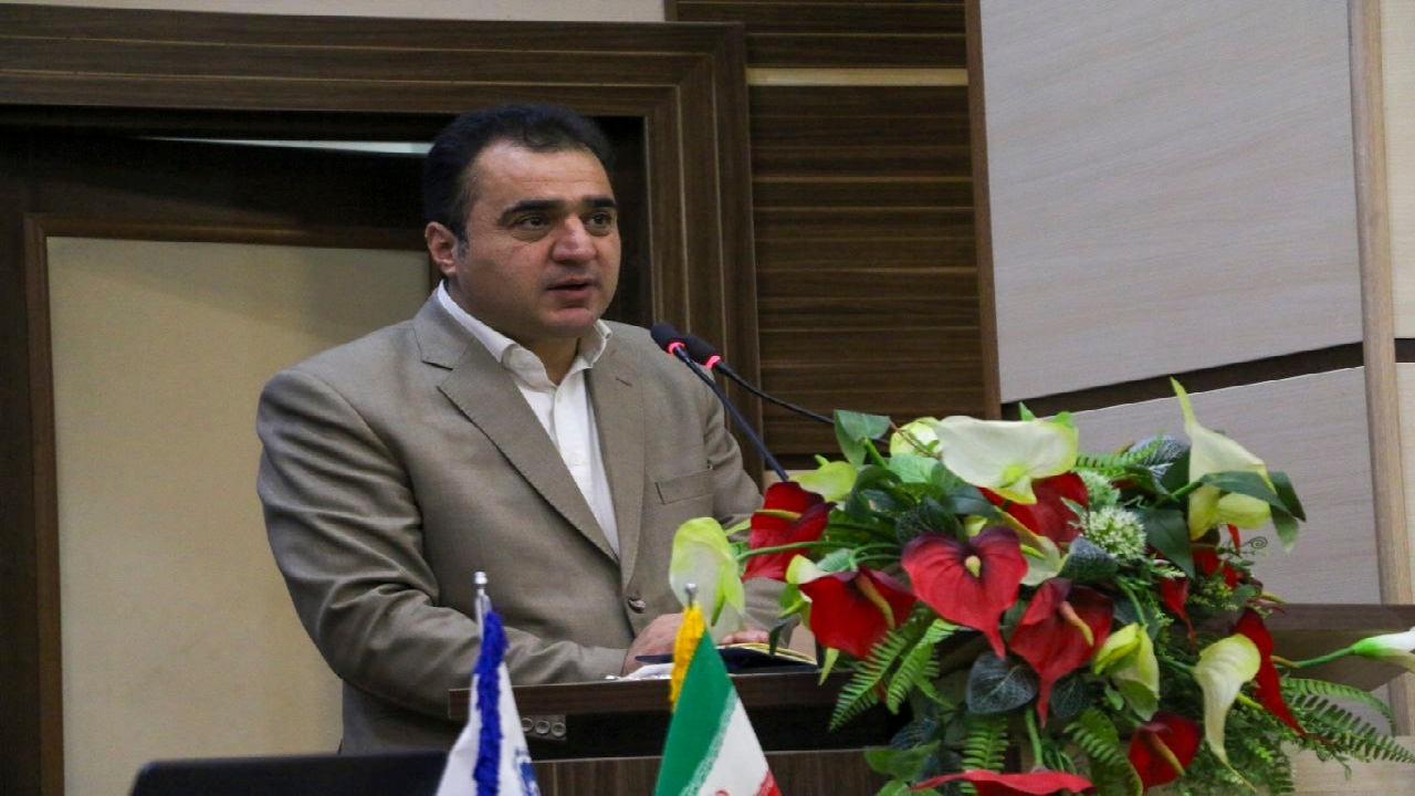صدور مجوز برای سرمایه‌گذاری در حوزه گردشگری تسهیل شود