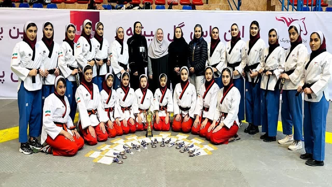 درخشش بانوان تکواندوکار چهارمحال و بختیاری در رقابت‌های لیگ دسته یک