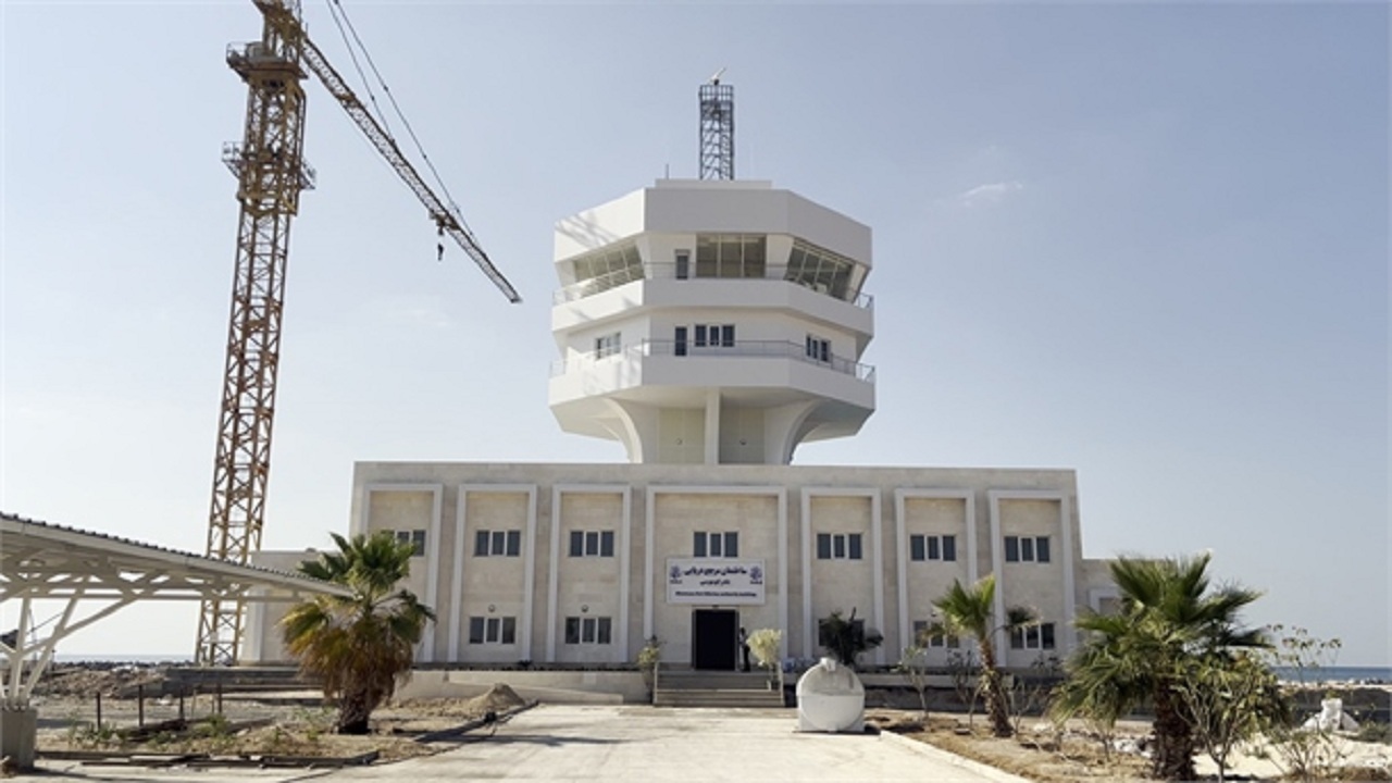 بندر چندمنظوره بوموسی آماده بهره‌برداری