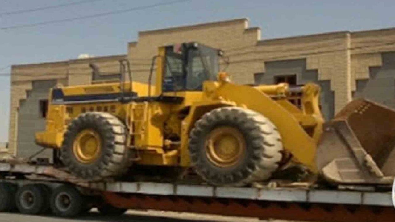 توقیف لودر قاچاق در بندرخمیر