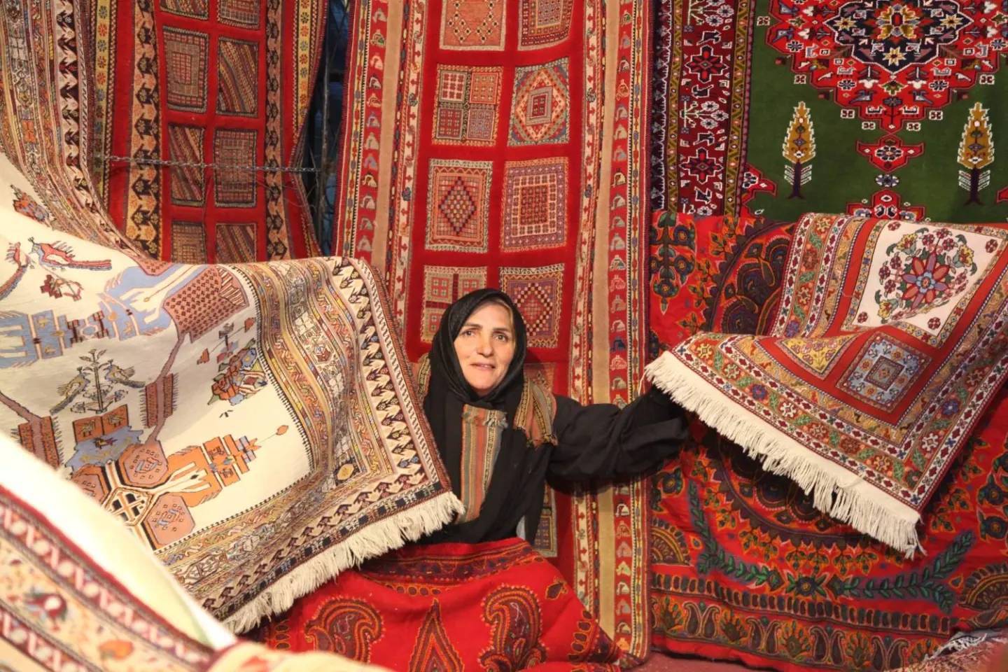 ایجاد بازارچه دائمی اشتغال خانگی زنان در سیرجان