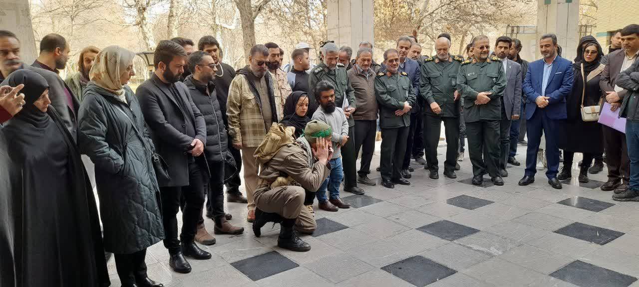 اجرای نمایش خیابانی