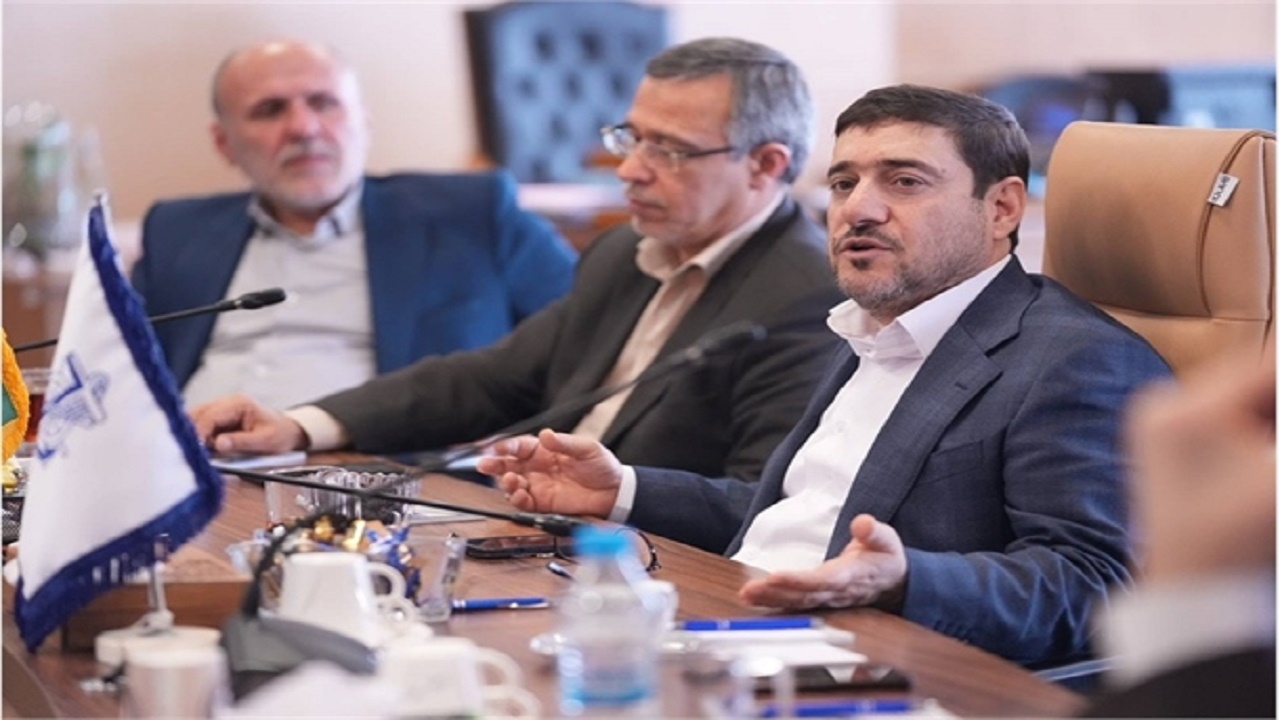 تامین لایروب در بندر نوشهر و جرثقیل بندری برای بندر انزلی در دستور کار