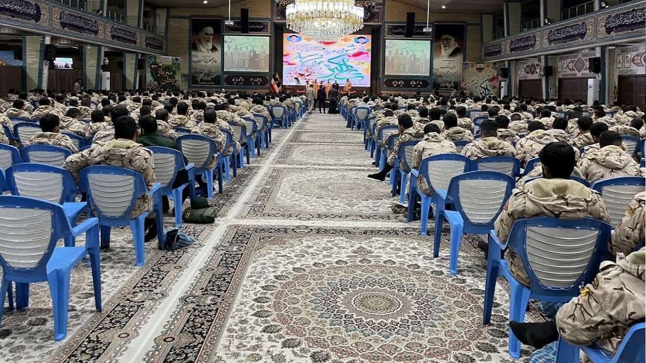 سربازان طلایه داران نظم و امنیت