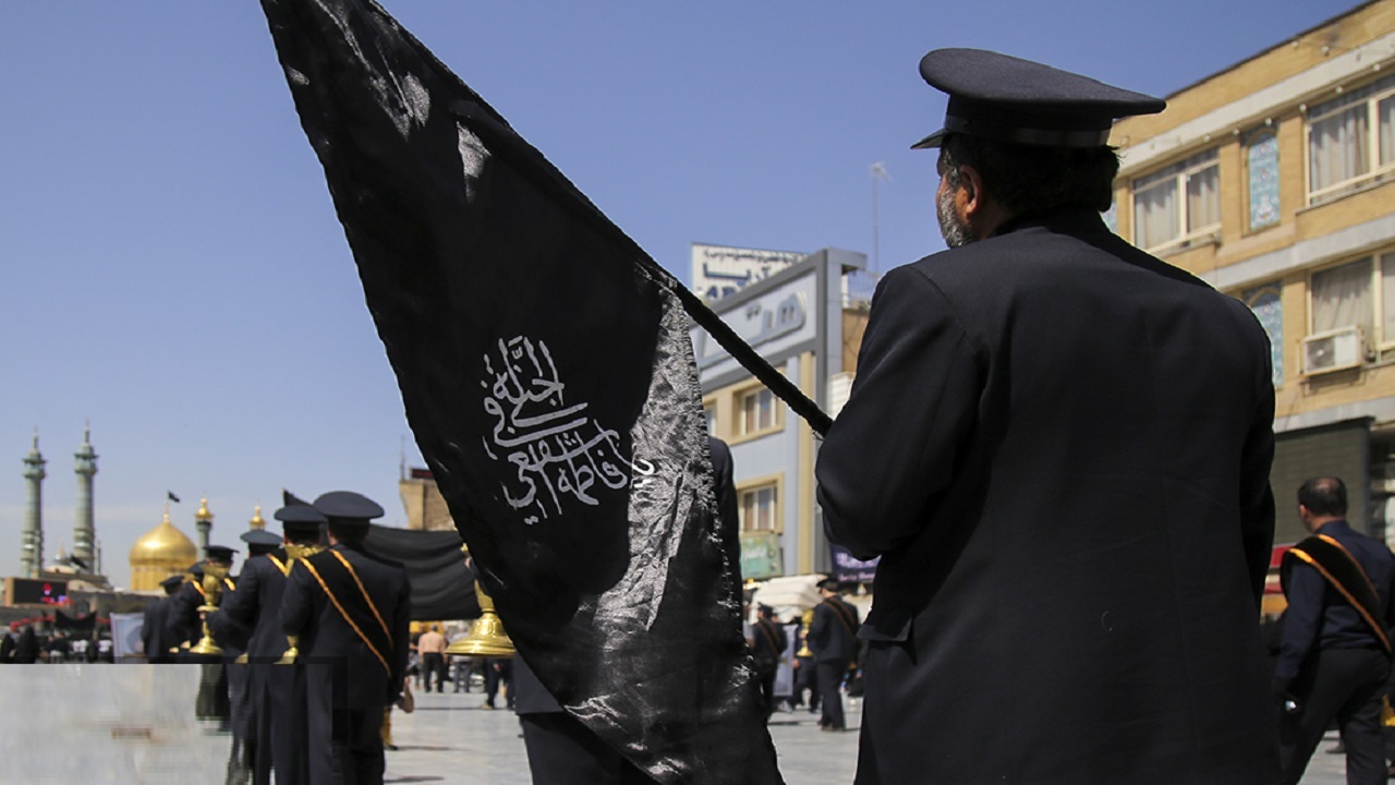 قم در سالروز شهادت امام هادی (ع) به سوگ نشست