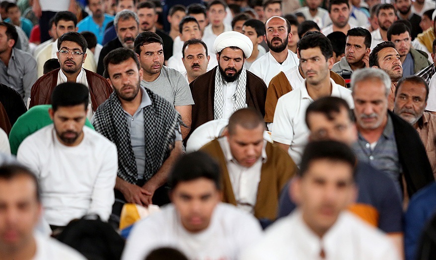 آیین معنوی اعتکاف در شیراز برپا می‌شود