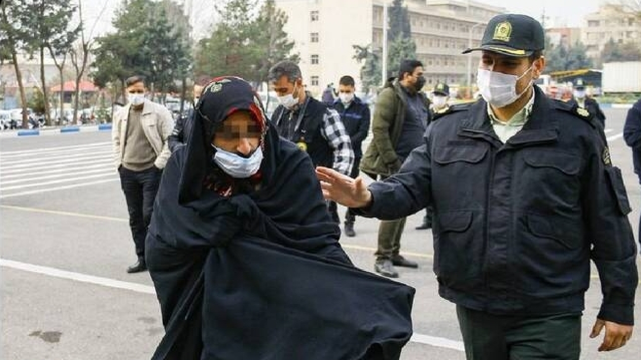 سرقت‌های مرد سبیل کلفت با پوشیدن چادر زنانه