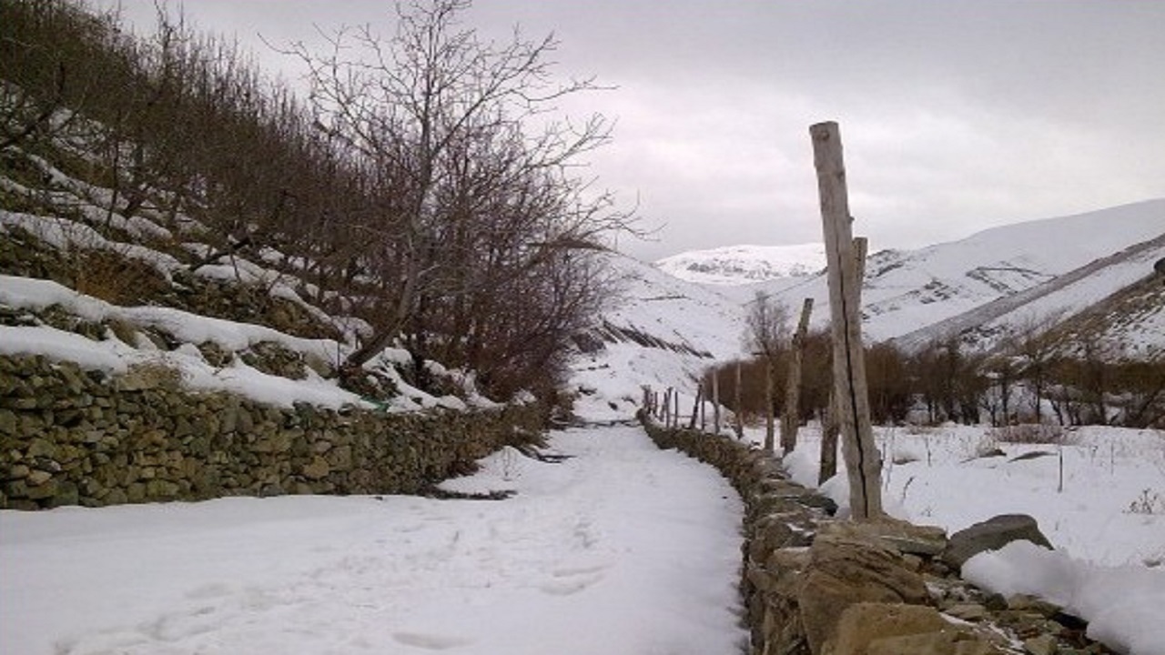 خودنمایی طبیعت زمستانی روستای تیمورتاش از لنز دوربین شهروند خبرنگار + فیلم
