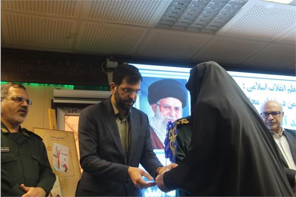 اصحاب رسانه در انتخابات نقش مهمی دارند