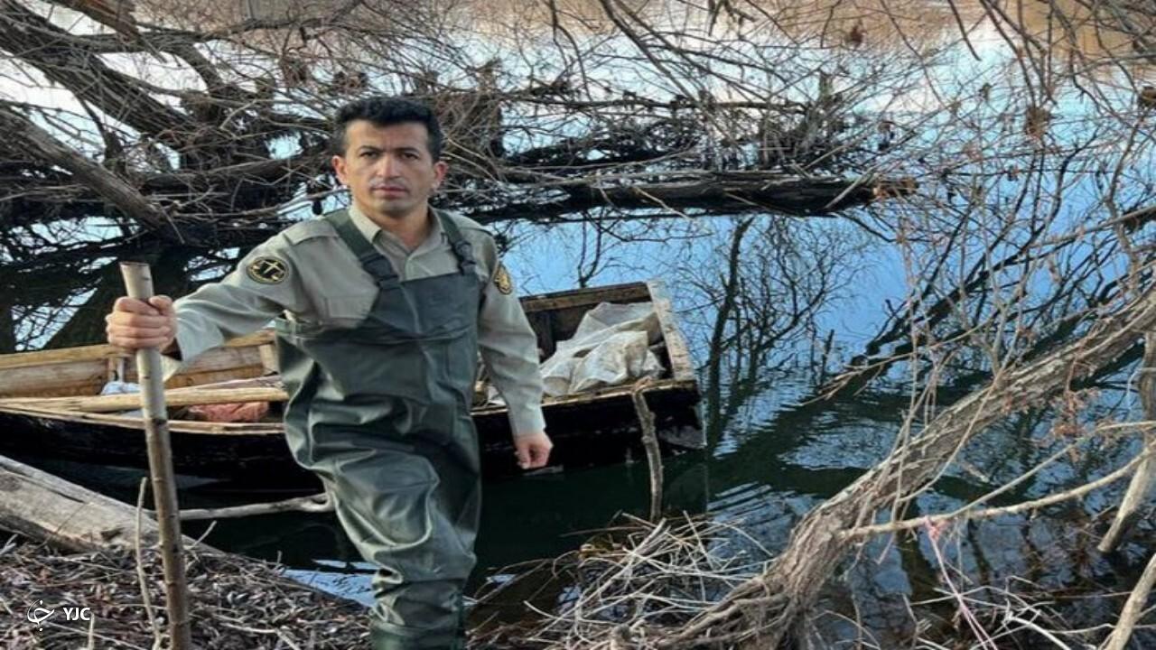 جمع آوری تور صیادان متخلف در بوکان