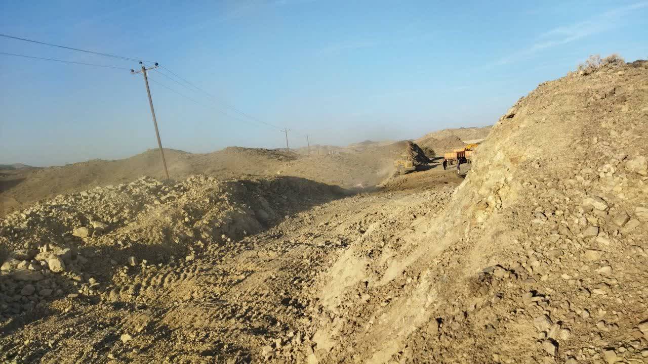 ۴ کیلومتر زیر سازی محدوده ۳ راهی سرنی ـ صوغان در حال انجام است 