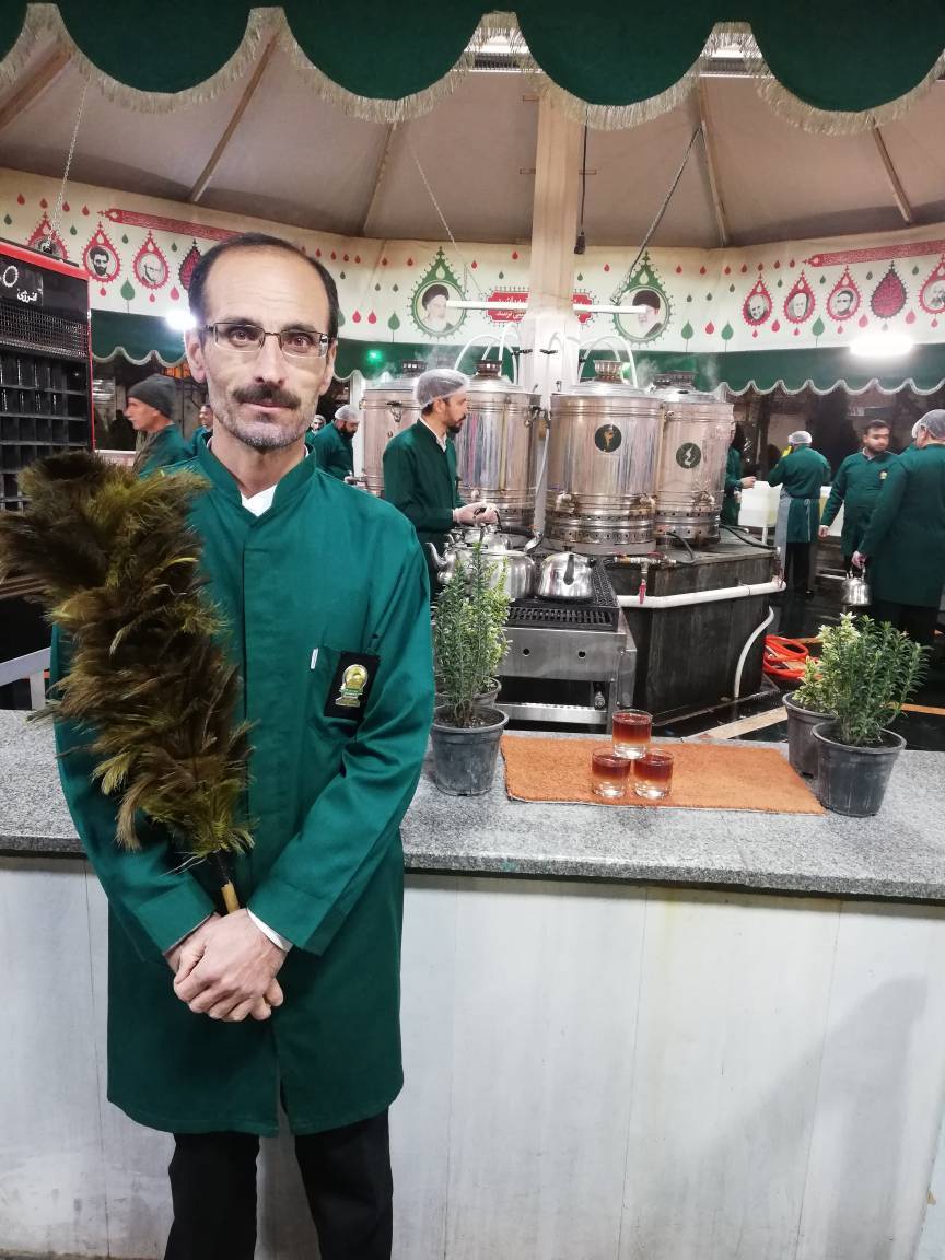 حال و هوای چایخانه رضوئ در زمستان سرد