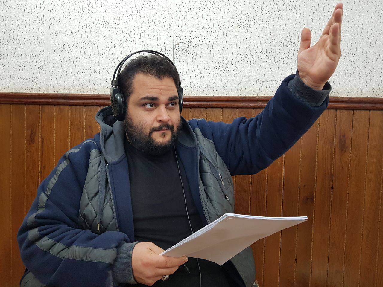 نمایش &laquo;عبور از هم&raquo; رادیو تئاتر