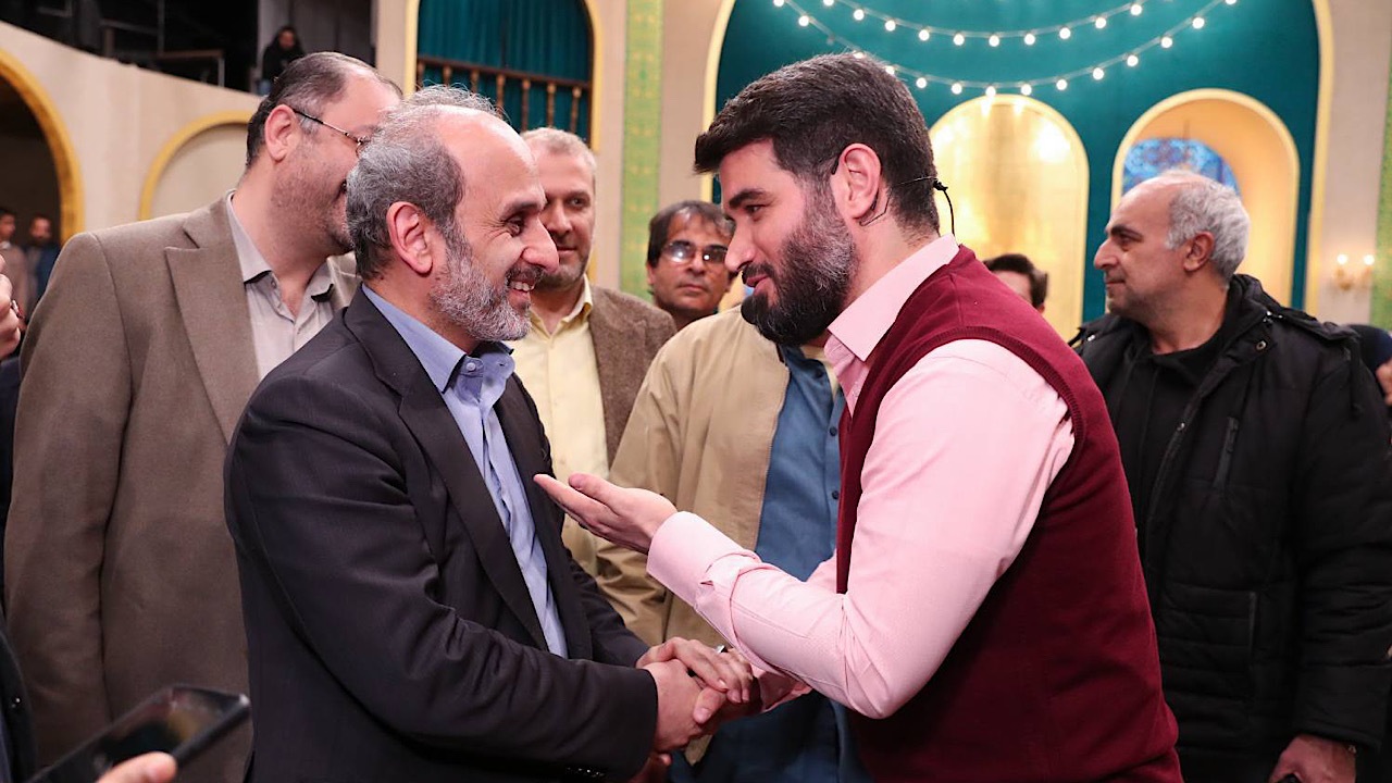 جبلی: «حسینیه معلی» تبلور اخلاص در محتواست/ حضور چهره‌ها در تلویزیون ربطی به انتخابات ندارد
