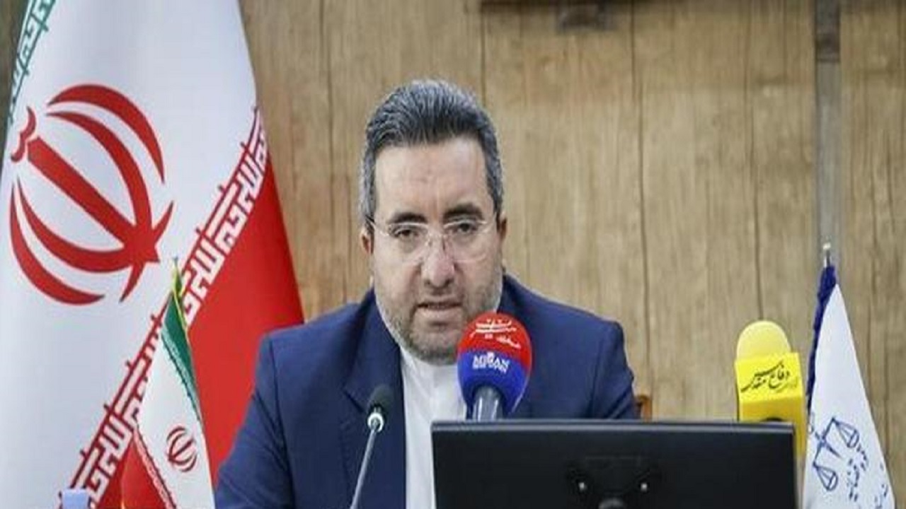 مدیران ثبتی استفاده از نخبگان را در دستور کار قرار دهند