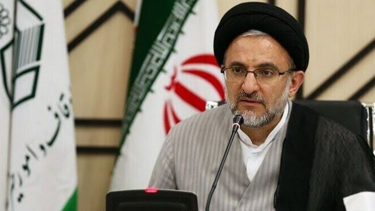 وظیفه نسل جدید جهاد علمی بر صدر نشاندن انقلاب است