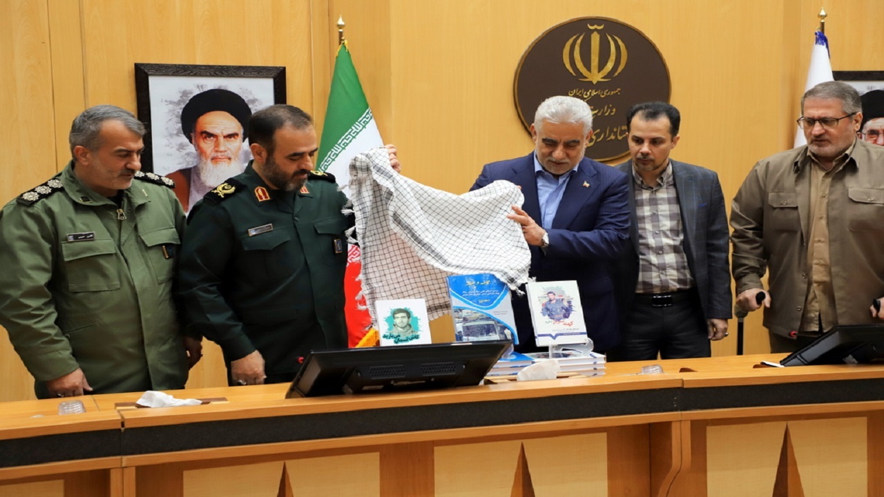 رونمایی از ۳ اثر دفاع مقدس در گیلان