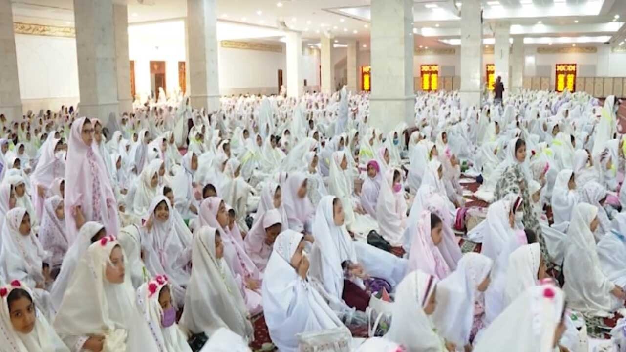 برگزاری جشن تکلیف ۷ هزار دانش آموز دختر هرمزگانی