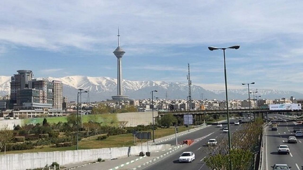 وضعیت ترافیک صبحگاهی در پایتخت/ رانندگان مراقب معابر خلوت باشند