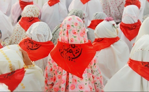 جشن تکلیف دختران قمی در حرم حضرت معصومه(س)