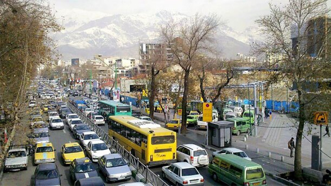 دولت سهم خود را در زمینه حمل و نقل عمومی بپردازد/ ورود واگن و اتوبوس نو باری از دوش تهران بر می‌دارد