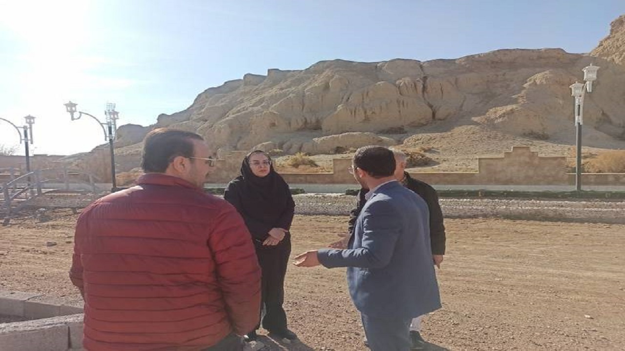 اتمام عملیات پاک‌سازی محوطه تپه تاریخی ده‌ملا