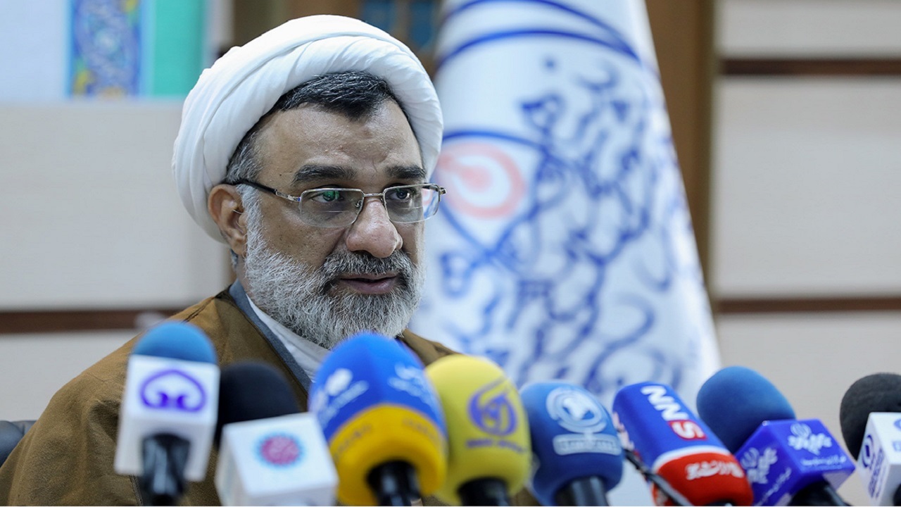 وزیر علوم استعفای رئیس سازمان سنجش را نپذیرفت