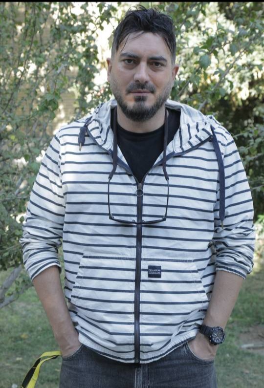 نیما شاهرخ&zwnj;شاهی
