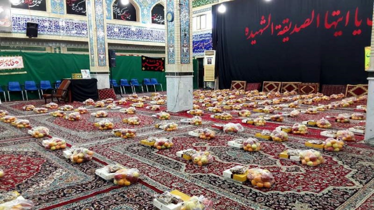 کمک‌های مؤمنانه شب یلدای مهدوی بین نیازمندان ایرانشهری
