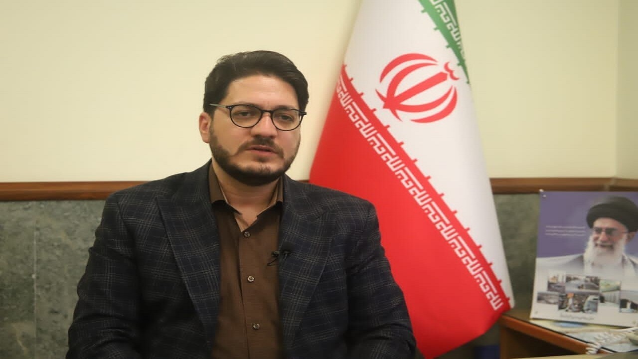 کفش وارد سبد سوغات قم شود