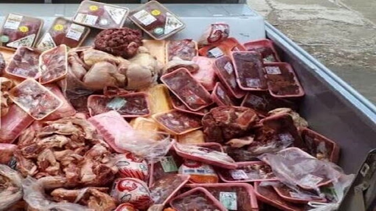 کشف گوشت تاریخ مصرف گذشته در ملایر