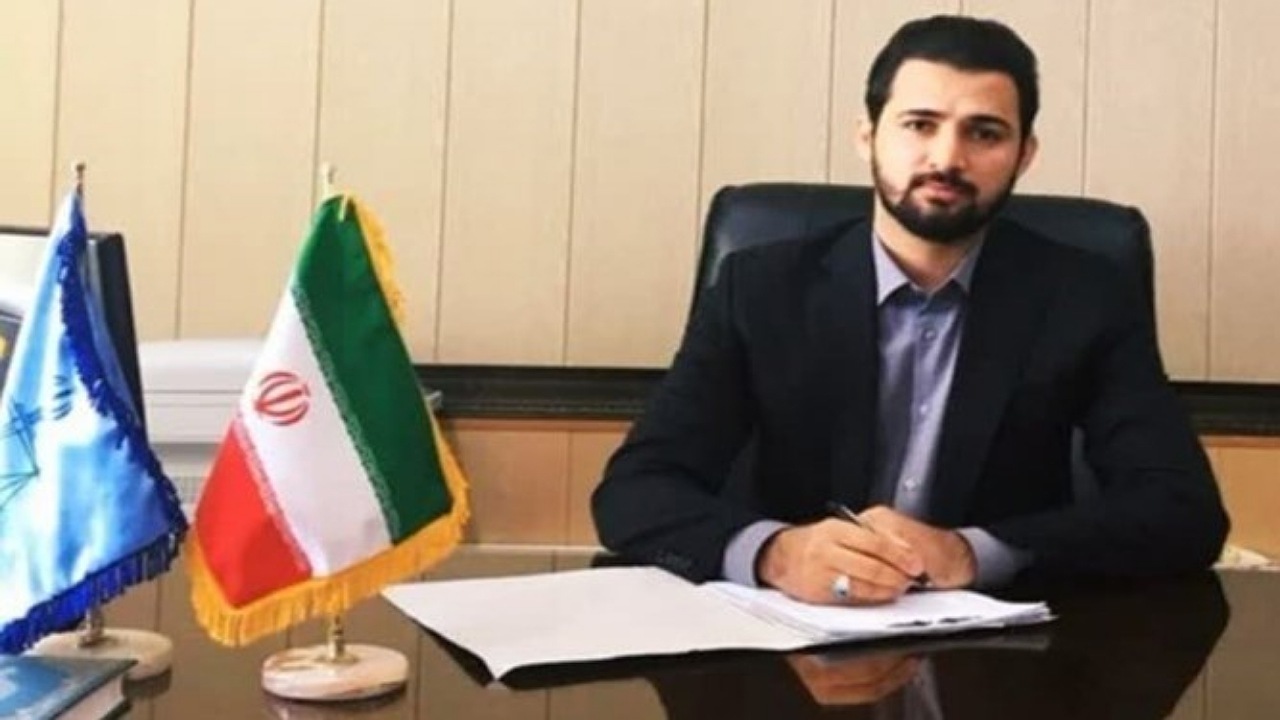 کشف ۳ قطعه اشیای عتیقه مربوط به دوران قبل از اسلام در جیرفت