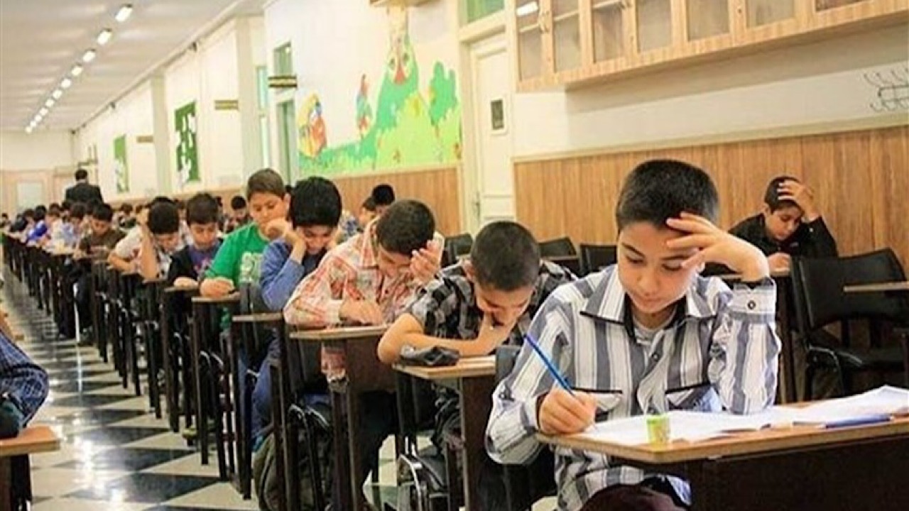 کلام خداوند متعال رمز شکوفایی در چند چیز است