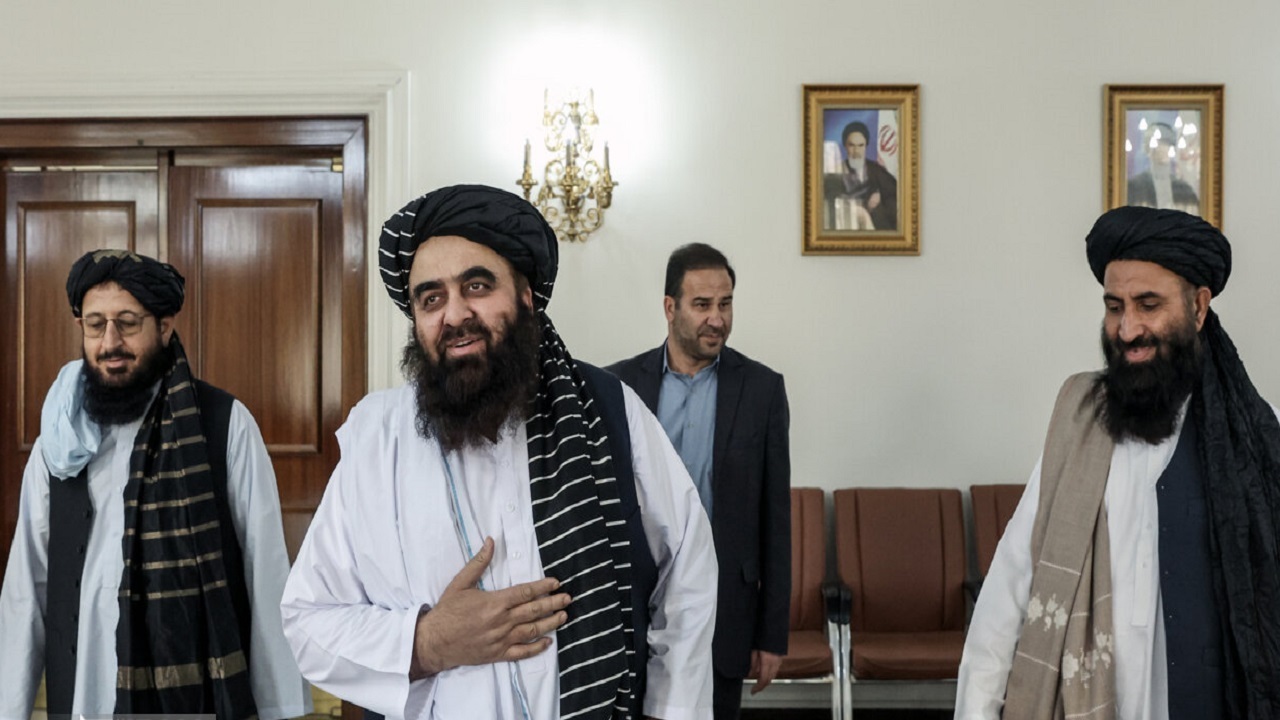 سرپرست وزارت امور خارجه افغانستان وارد مشهد شد