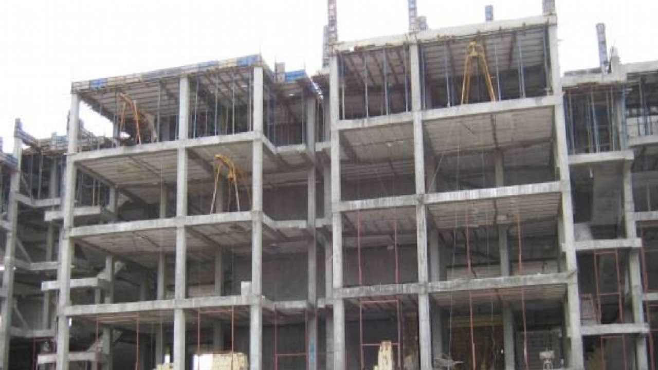 مشکل اصلی حوزه ساخت و ساز در قم نداشتن پایان کار است