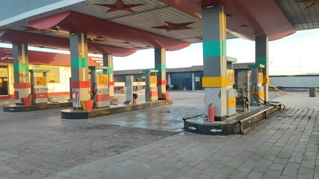 گلایه دادستان از فعال نبودن برخی دوربین‌های نظارتی جایگاه‌های سوخت/ دو جایگاه دار در قاچاق دست داشتند