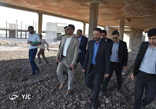 بازدید رئیس کل دادگستری هرمزگان از پروژه نیمه تمام بندر شهید رجایی بندرعباس