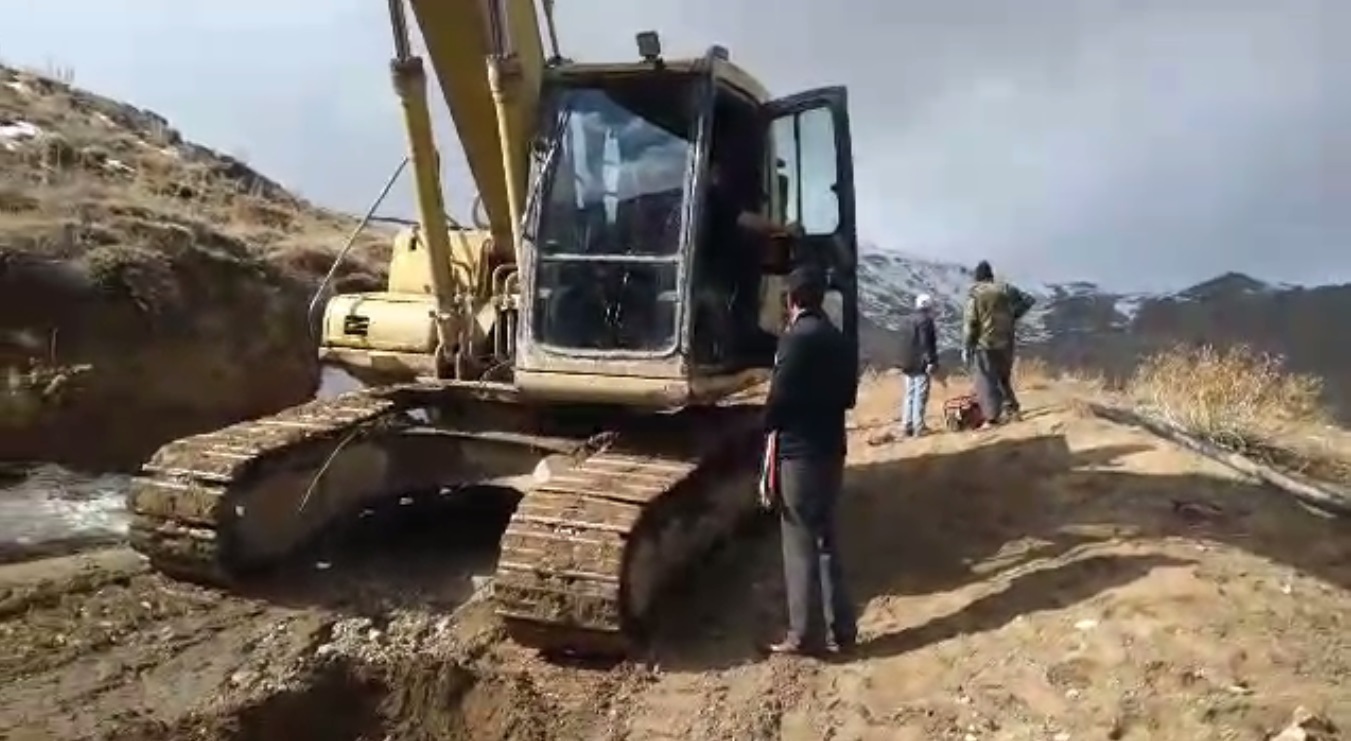 آب سالم به روستای سیمین رسید