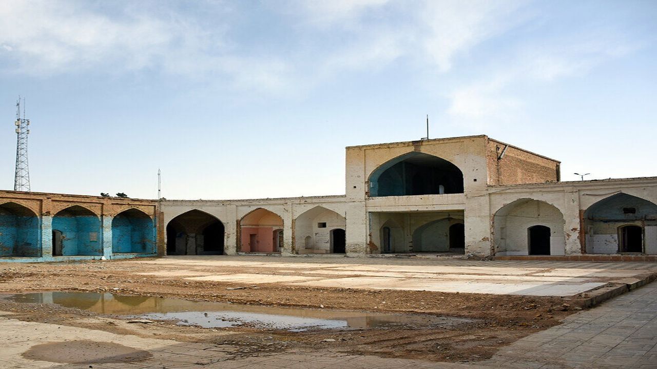 تخلیه ساختمان شهرداری سمنان منوط به تصمیم دستگاه قضا است