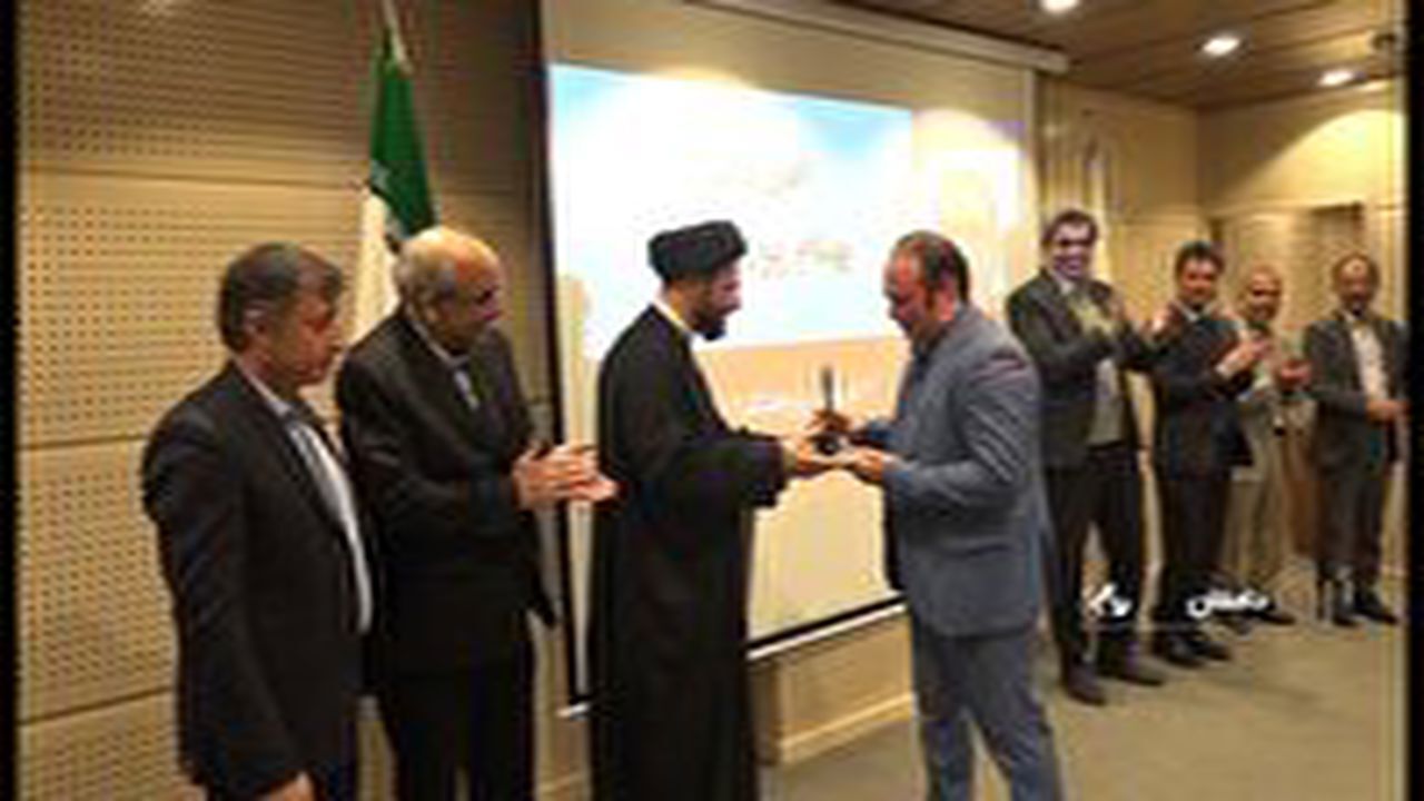 تجلیل از پژوهشگران برتر دانشگاه دامغان