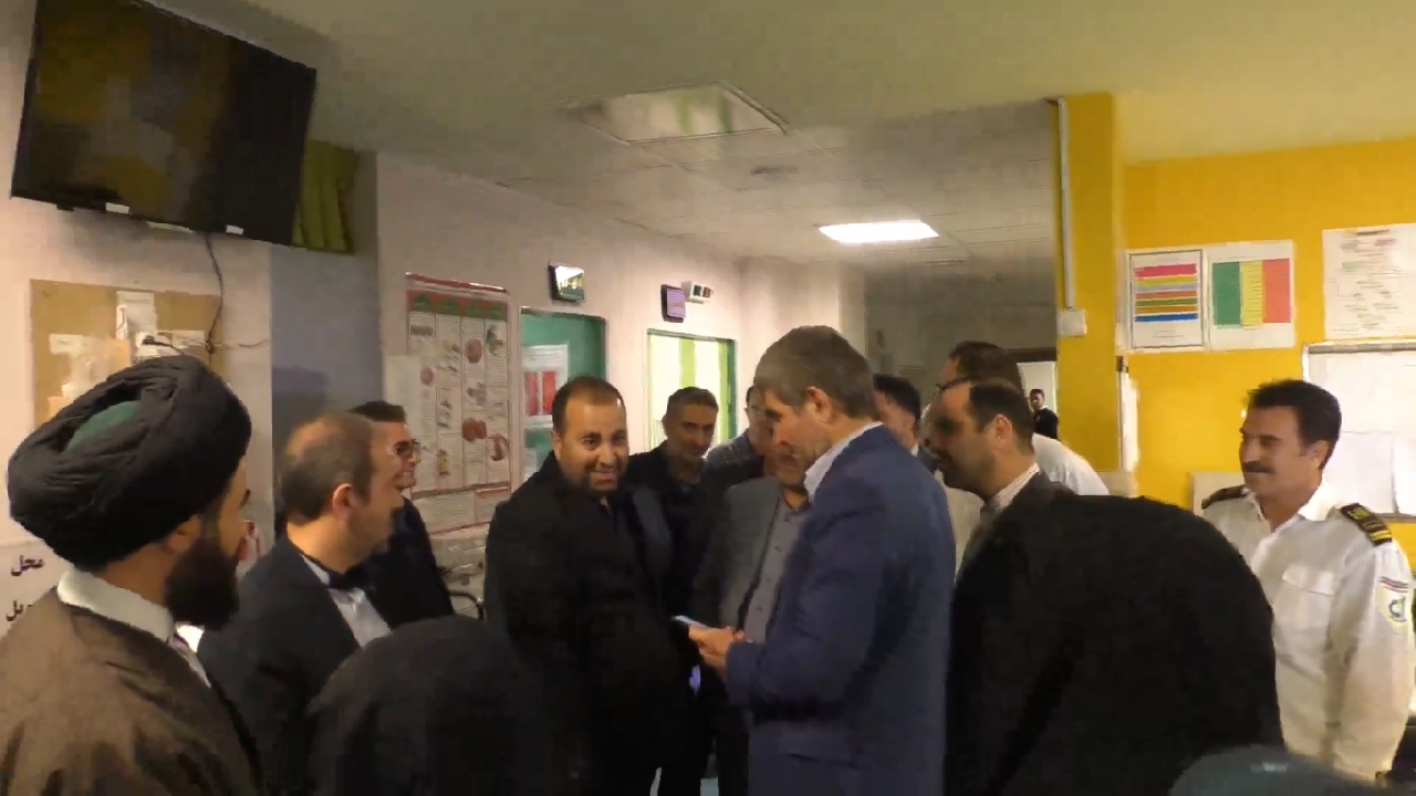 بازدید معاون وزیربهداشت ازبیمارستان و مراکز بهداشتی ودرمانی شهرستان هریس