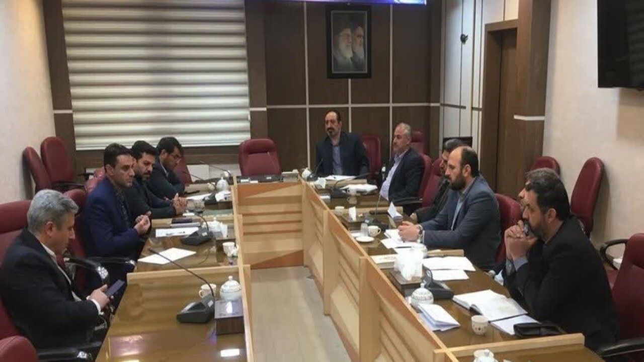 ممنوعیت به کارگیری اتباع غیرمجاز در قزوین