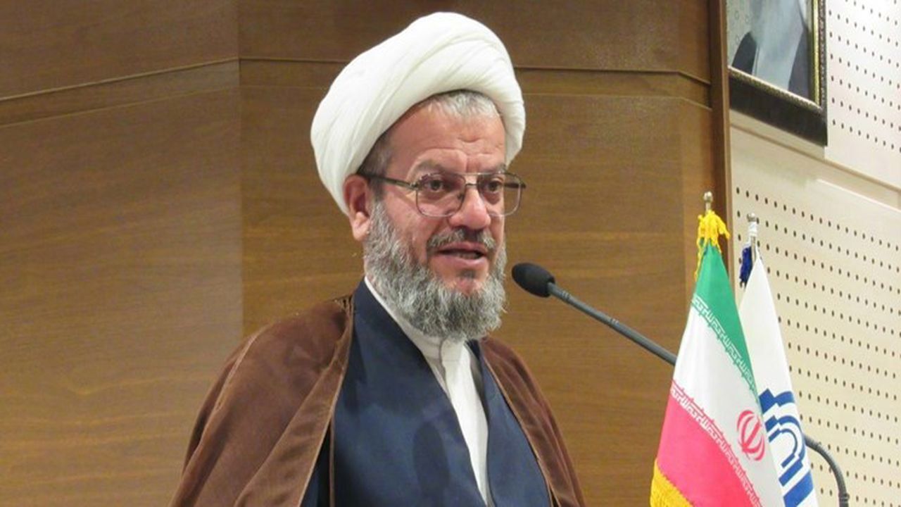 نیازهای دانش‌آموزان محروم جنوب دامغان رفع شود
