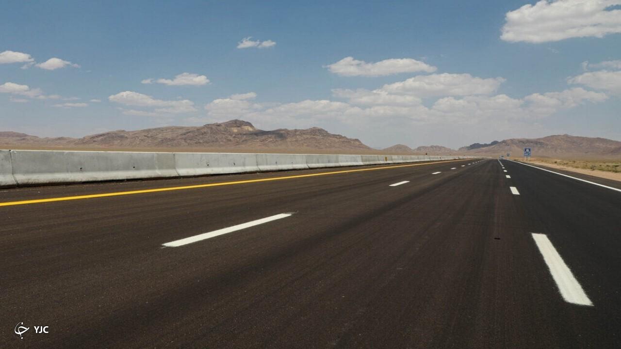 ۴۸۰ کیلومتر راه و بزرگراه در آذربایجان‌غربی اجرا شد